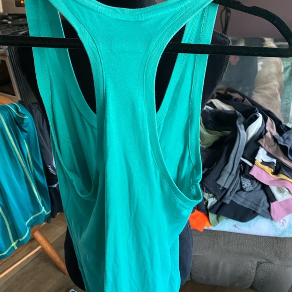 Nike Racerback Tank - Picture 2 of 2